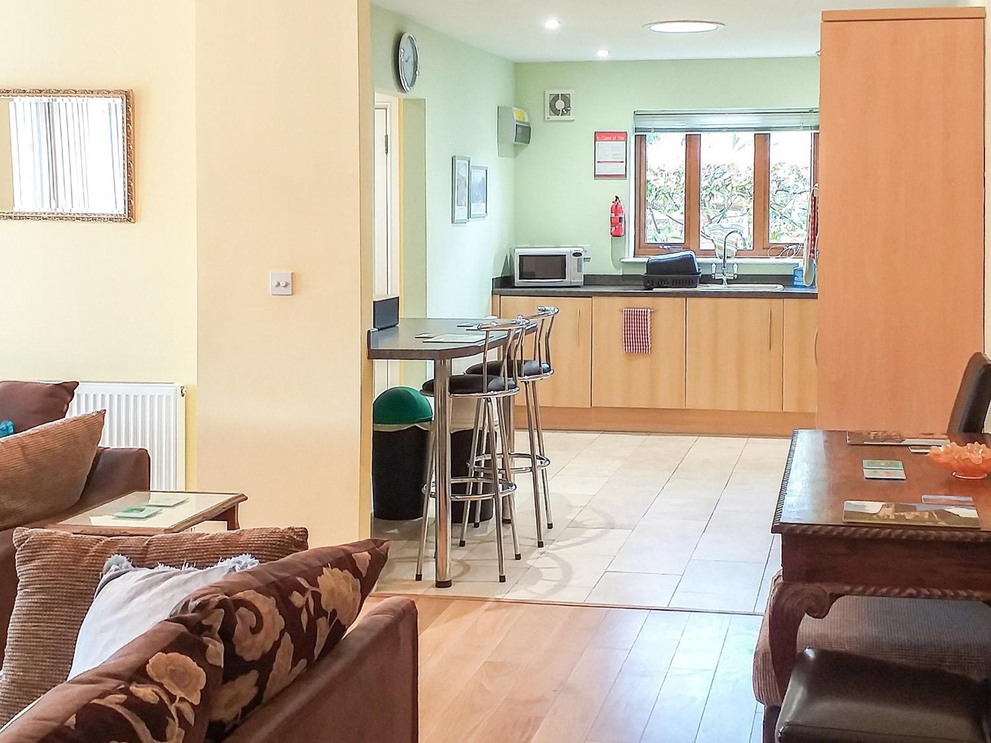 Little Acorns Villa Грейт Малвърн Екстериор снимка